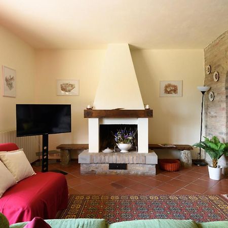 Villa Il Campo Degli Ulivi Ponte A Bozzone Экстерьер фото